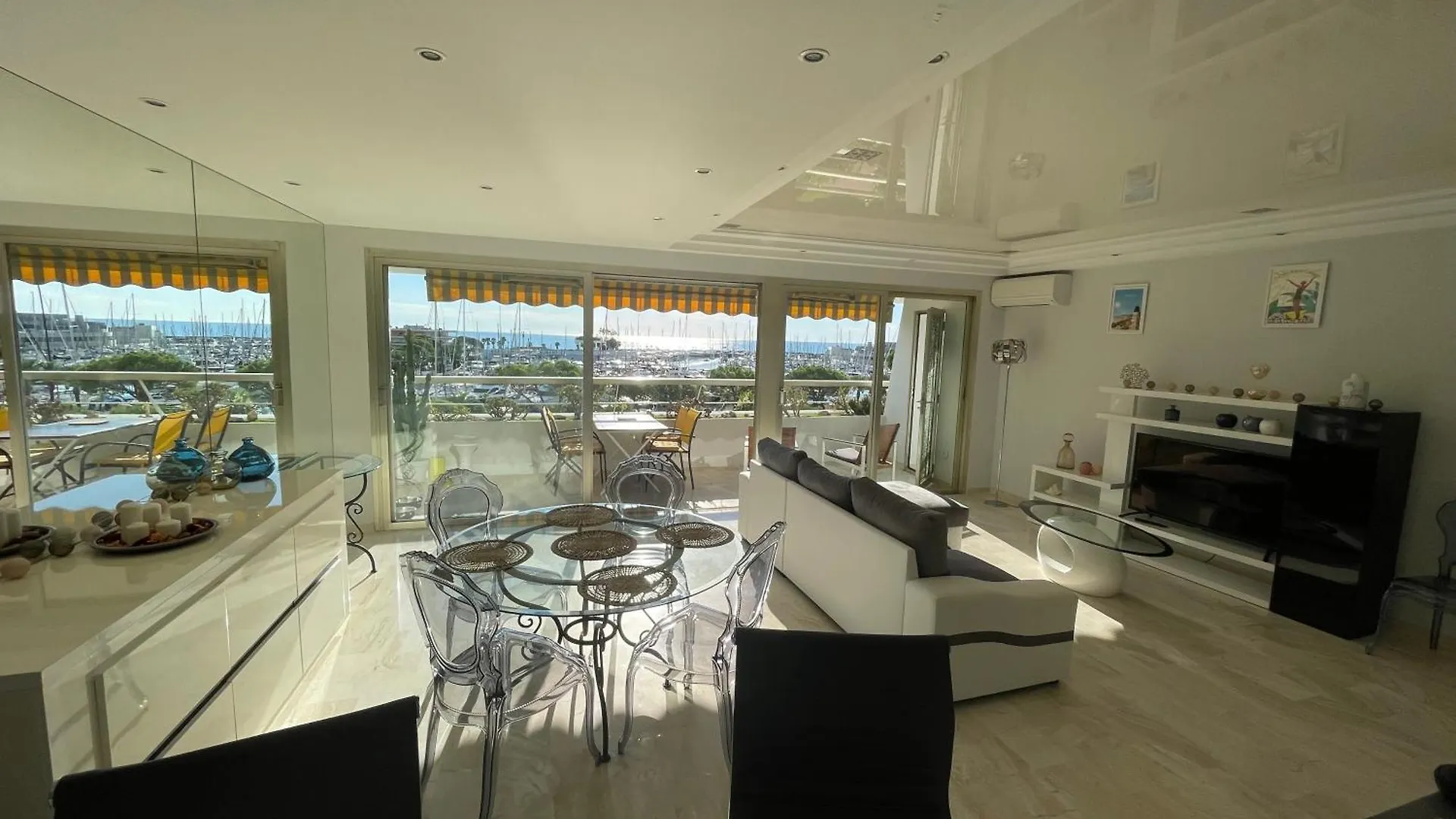 Apartment Bel Appartement Vue Sur La Marina Classe 3 Etoiles Villeneuve-Loubet